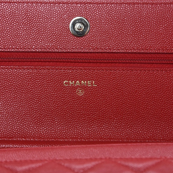 Authentic CHANEL Caviar Quilted Wallet on Chain WOC Red - Picture 6 of 11